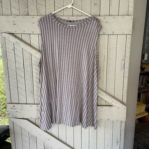 Lane Bryant Striped Gray Sleeveless Top Size 26/28